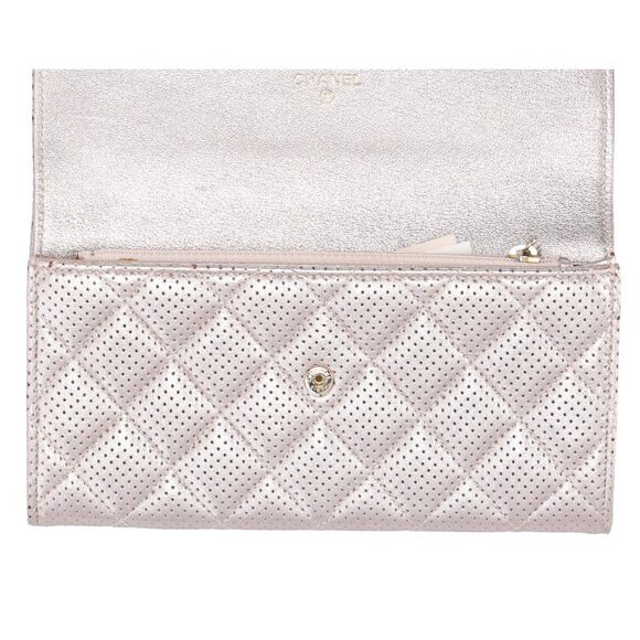 CHANEL Metallic Perforated Lambskin Quilted Large Gusset Flap Wallet Rose Gold - Picture 7 of 9